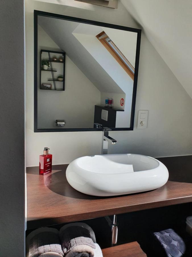B&B Kanegem Onverbloemd Tielt Exterior photo